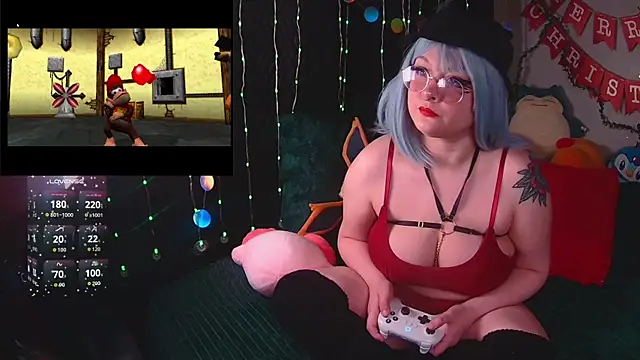 Snapshot of evamila chatting on November 17, 11:49 am evamila online show from November 17, 11:49 am