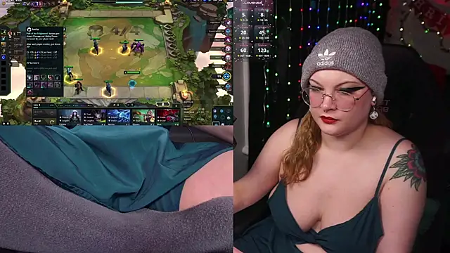 Snapshot of evamila chatting on November 21, 12:59 pm evamila online show from November 21, 12:59 pm