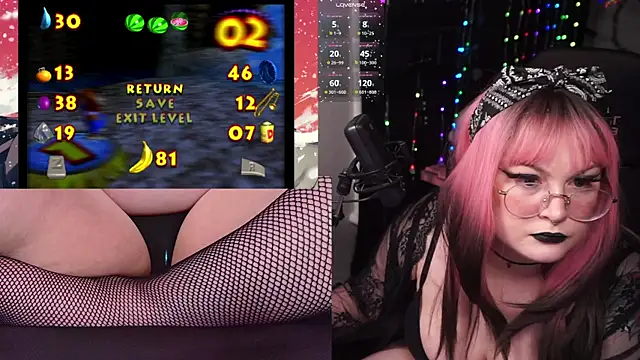 Snapshot of evamila chatting on November 25, 2:11 am evamila online show from November 25, 2:11 am