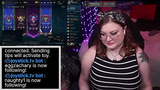 Snapshot of evamila chatting on May 11, 2:56 pm evamila online show from May 11, 2:56 pm