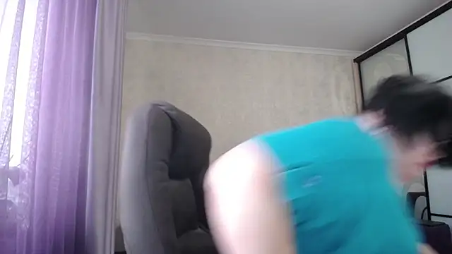 JuicyLady Di online show from February 12, 5:58 am