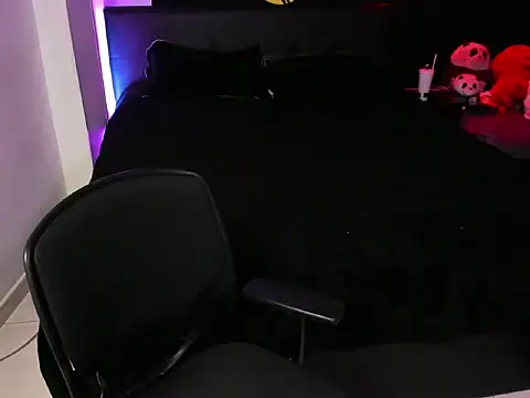 lia minami online show from April 21, 2:51 am