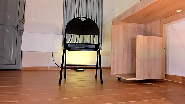 ArchieCollins online show from February 14, 3:11 am