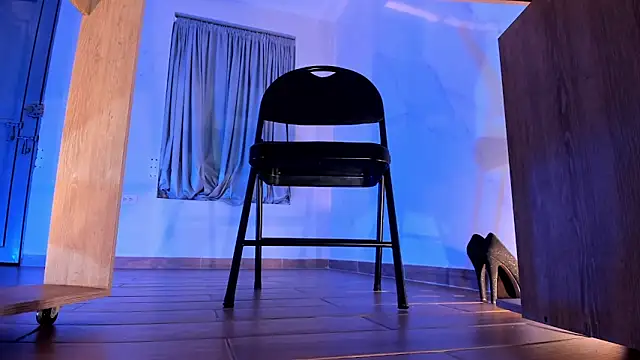 ArchieCollins online show from March 4, 4:27 am