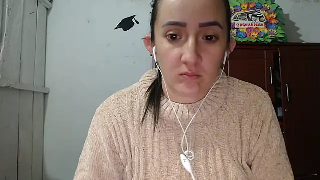 Snapshot of DeepAnal07 chatting on November 18, 4:06 am DeepAnal07 online show from November 18, 4:06 am