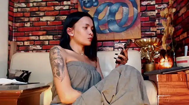 Snapshot of juicyCOCKeva chatting on December 16, 5:17 am juicyCOCKeva online show from December 16, 5:17 am