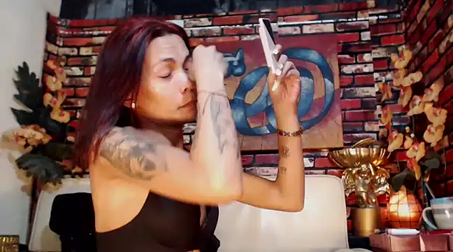 Snapshot of juicyCOCKeva chatting on January 28, 5:54 am juicyCOCKeva online show from January 28, 5:54 am