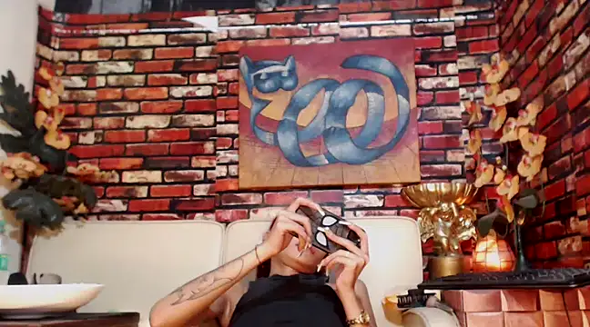 Snapshot of juicyCOCKeva chatting on February 15, 2:58 am juicyCOCKeva online show from February 15, 2:58 am