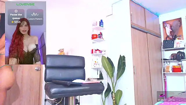 Hotgiirl 1 online show from June 7, 6:22 pm