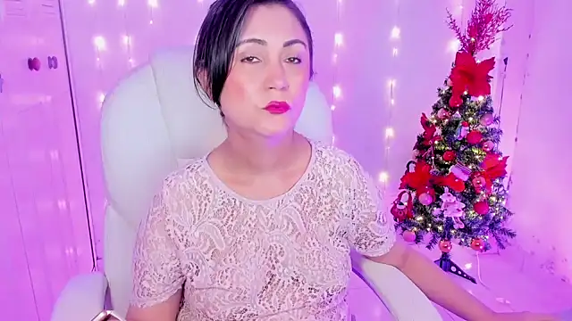 danielahot66 online show from December 24, 6:22 am