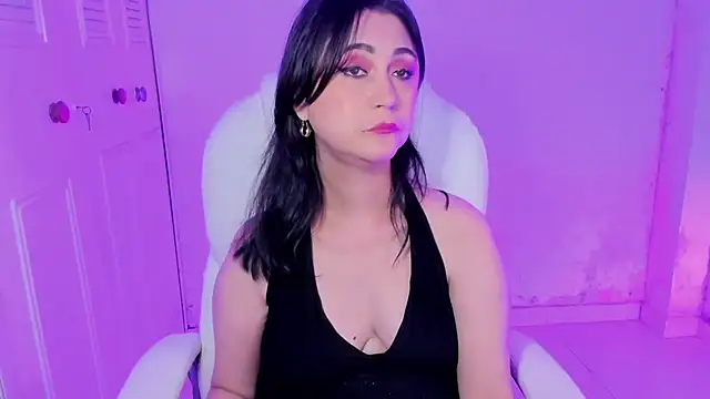 danielahot66 online show from January 21, 9:46 am