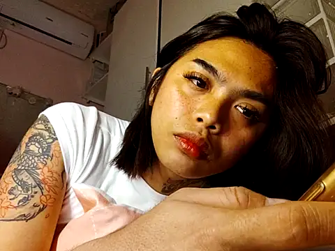 TSqueenOfCUM online show from March 1, 5:31 am