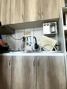 Snapshot of RAIRAsexy chatting on December 22, 3:09 pm RAIRAsexy online show from December 22, 3:09 pm