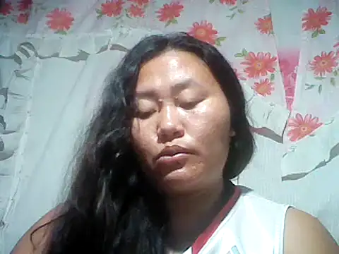 Snapshot of Sexyhorney4u chatting on December 27, 12:50 am Sexyhorney4u online show from December 27, 12:50 am