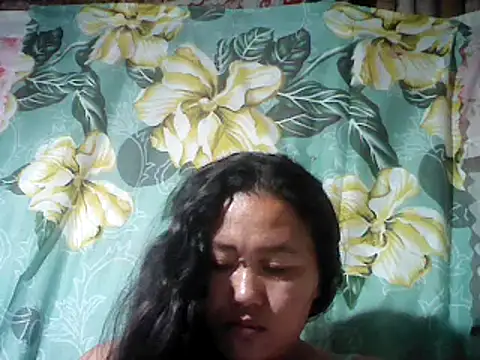 Snapshot of Sexyhorney4u chatting on January 13, 10:13 pm Sexyhorney4u online show from January 13, 10:13 pm