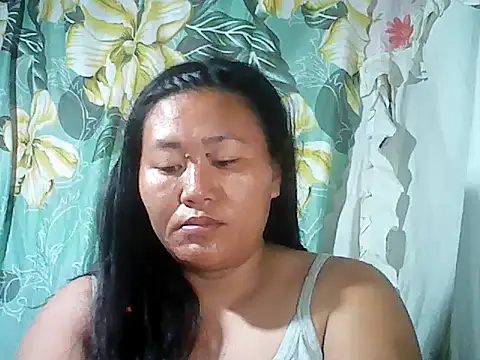 Snapshot of Sexyhorney4u chatting on November 6, 7:37 pm Sexyhorney4u online show from November 6, 7:37 pm