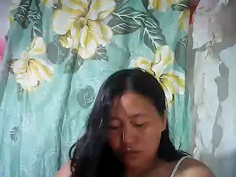 Snapshot of Sexyhorney4u chatting on November 11, 4:01 am Sexyhorney4u online show from November 11, 4:01 am