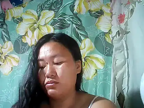 Snapshot of Sexyhorney4u chatting on November 25, 9:15 pm Sexyhorney4u online show from November 25, 9:15 pm