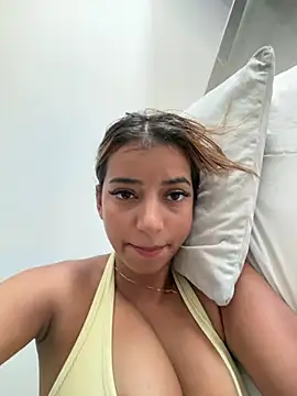 Snapshot of belaa_1 chatting on July 28, 9:03 pm belaa 1 online show from July 28, 9:03 pm