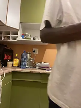 amiable12 online show from February 14, 9:44 pm