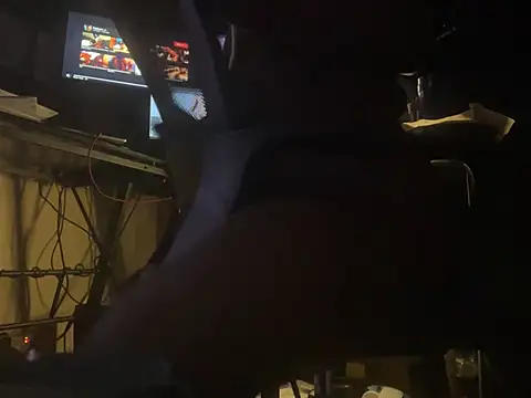 Snapshot of KannonBoom36 chatting on February 16, 6:21 am KannonBoom36 online show from February 16, 6:21 am