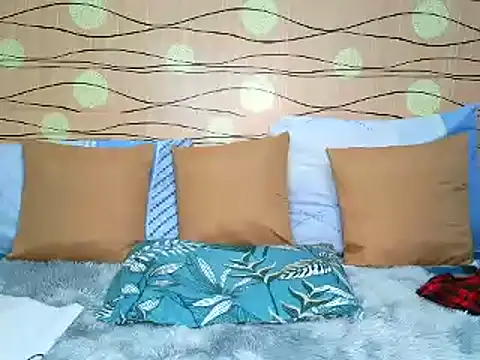 Wildtightass online show from October 21, 3:35 pm