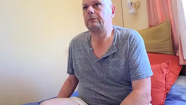 DaddyCumBumZA online show from March 2, 11:50 am