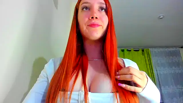Snapshot of horny__molly_ chatting on January 24, 3:32 am horny  molly  online show from January 24, 3:32 am