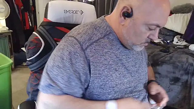 Drake DVamp online show from March 22, 3:30 am