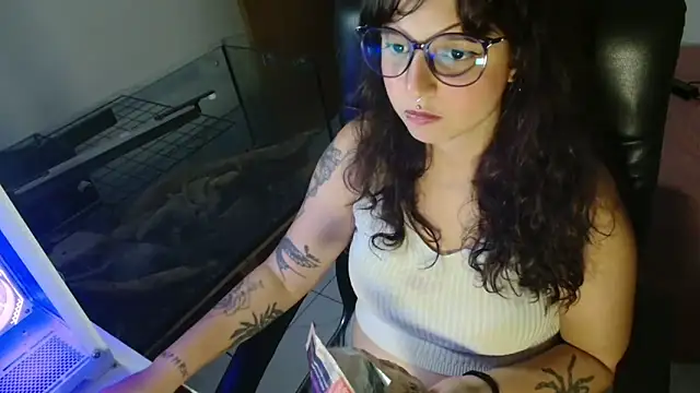 myamillor online show from January 10, 10:04 pm