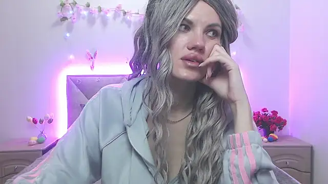 MilaLoona online show from March 28, 6:07 pm