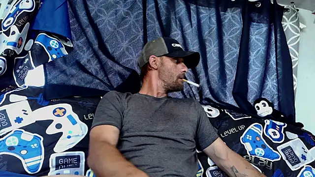 goodick4u28 online show from April 19, 4:39 pm