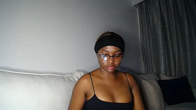 Pretty Liya08 online show from April 20, 5:48 pm