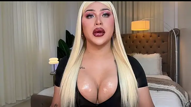 Your Majesty Tyra online show from January 26, 7:21 am