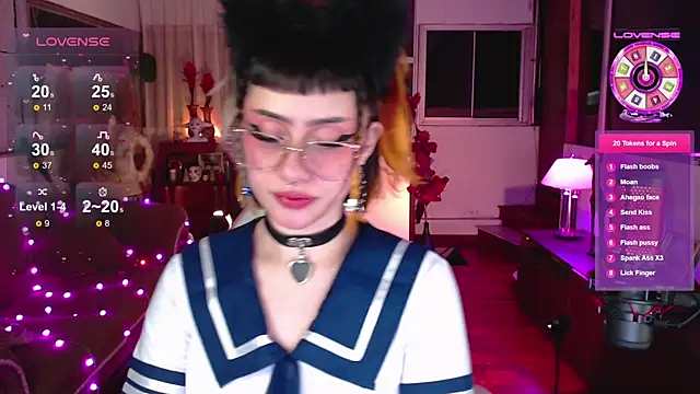 Snapshot of Aquamarinebubble chatting on March 13, 6:48 am Aquamarinebubble online show from March 13, 6:48 am