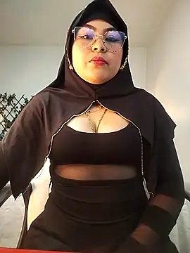 Hana    online show from March 11, 12:49 am