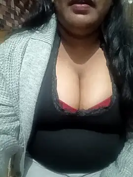 rekhabb123 online show from January 12, 10:09 am