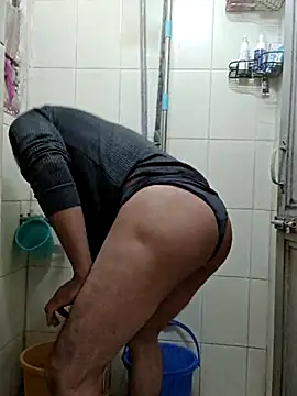 Desi Rider Aadi online show from December 21, 7:26 am