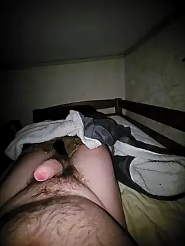 Snapshot of thefox92 chatting on February 3, 8:24 am thefox92 online show from February 3, 8:24 am