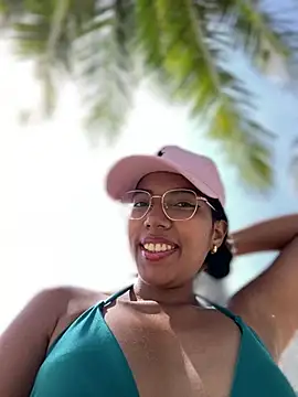 SheenaBrooke online show from February 25, 6:01 am