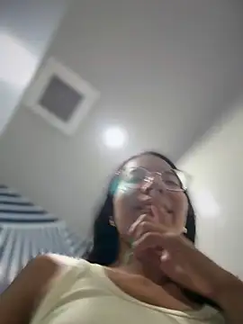 SheenaBrooke online show from April 21, 9:59 am