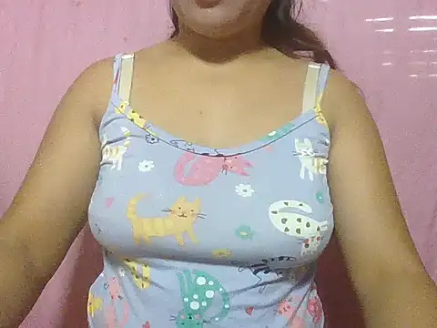 Snapshot of HungryPussypinayX chatting on May 25, 10:05 pm HungryPussypinayX online show from May 25, 10:05 pm