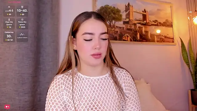 Assh lee  online show from February 7, 12:39 pm