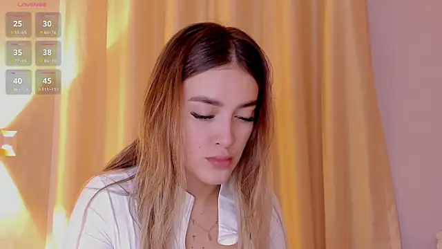 Assh lee  online show from April 2, 1:20 pm