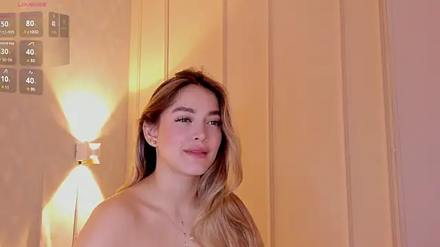 Assh lee  online show from April 22, 1:01 pm