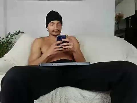 Robyn Miller online show from October 23, 7:56 pm