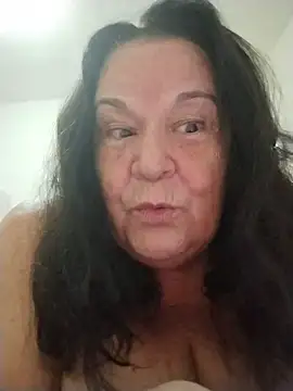 Yaya Mineira online show from March 18, 11:41 pm