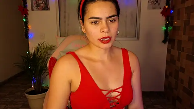 Snapshot of sexyladyy_ chatting on December 14, 2:56 am sexyladyy online show from December 14, 2:56 am