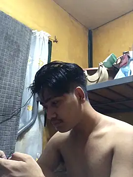 gaysucker6969 online show from December 1, 11:37 am