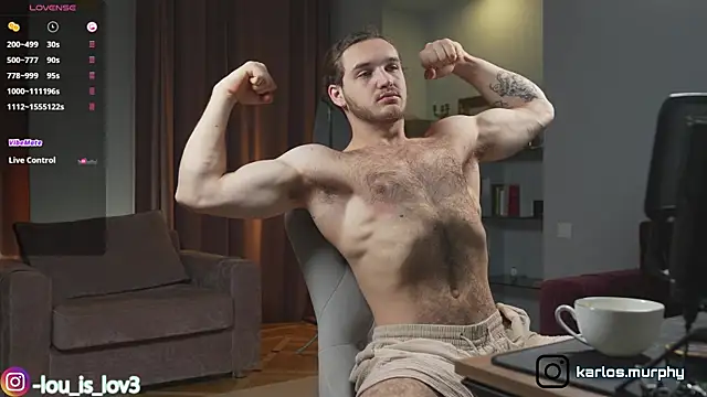 Snapshot of Louis_Karlos chatting on November 15, 5:16 am Louis Karlos online show from November 15, 5:16 am